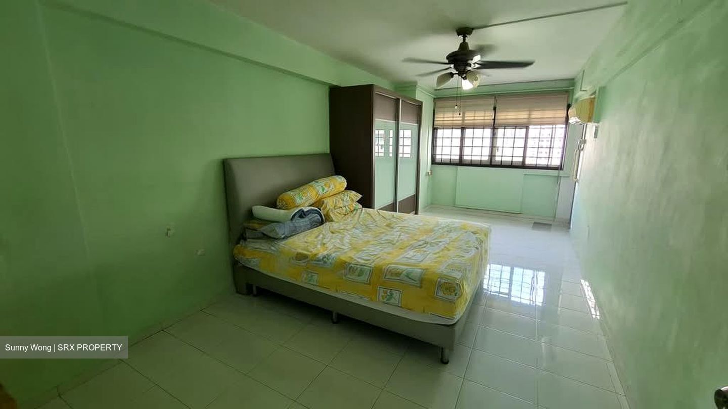 Blk 107 Jurong East Street 13 (Jurong East), HDB Executive #538768851